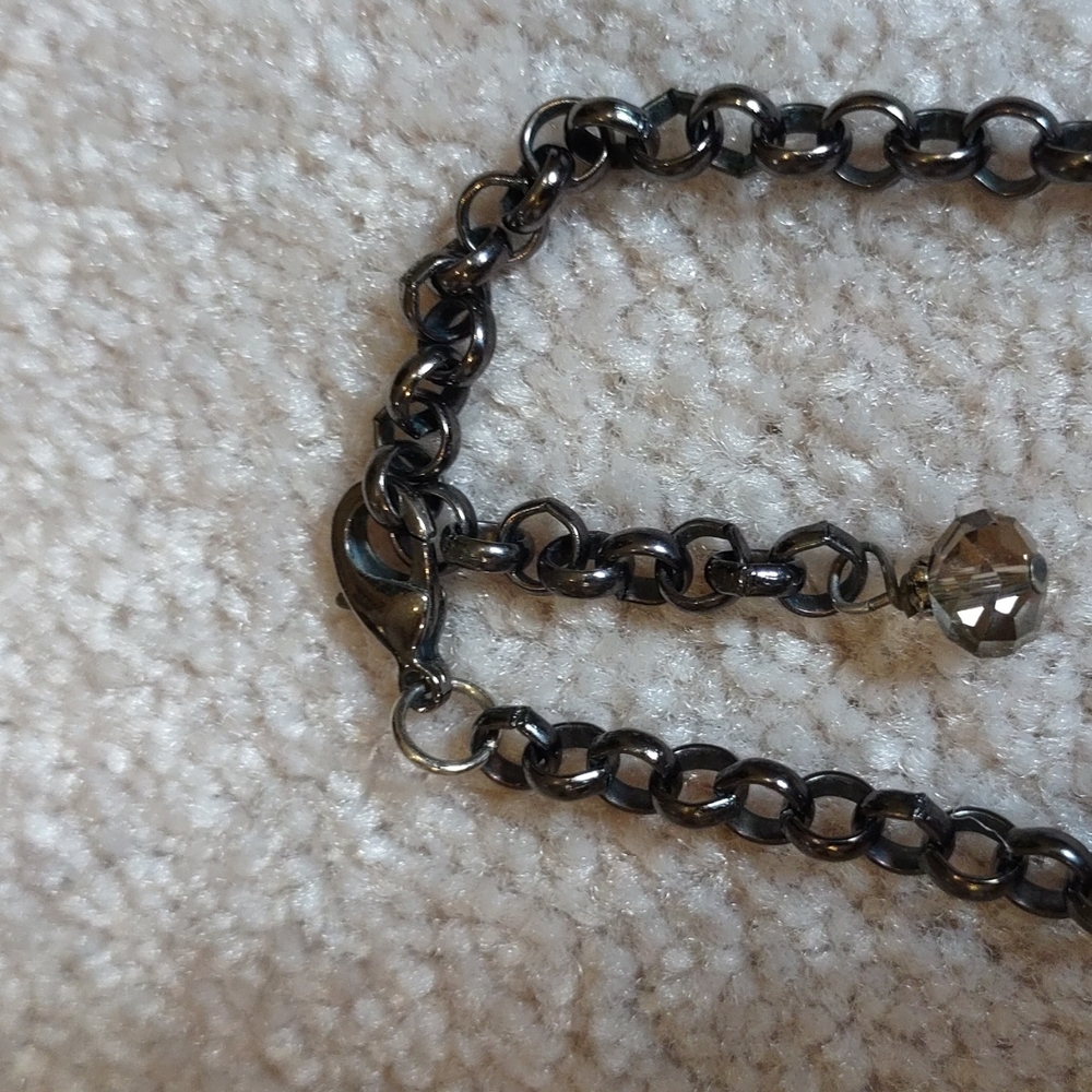 Pretty Necklace - Picture 4 of 5